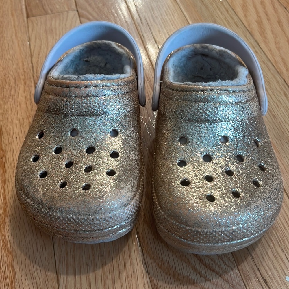 Gold sparkle crocs